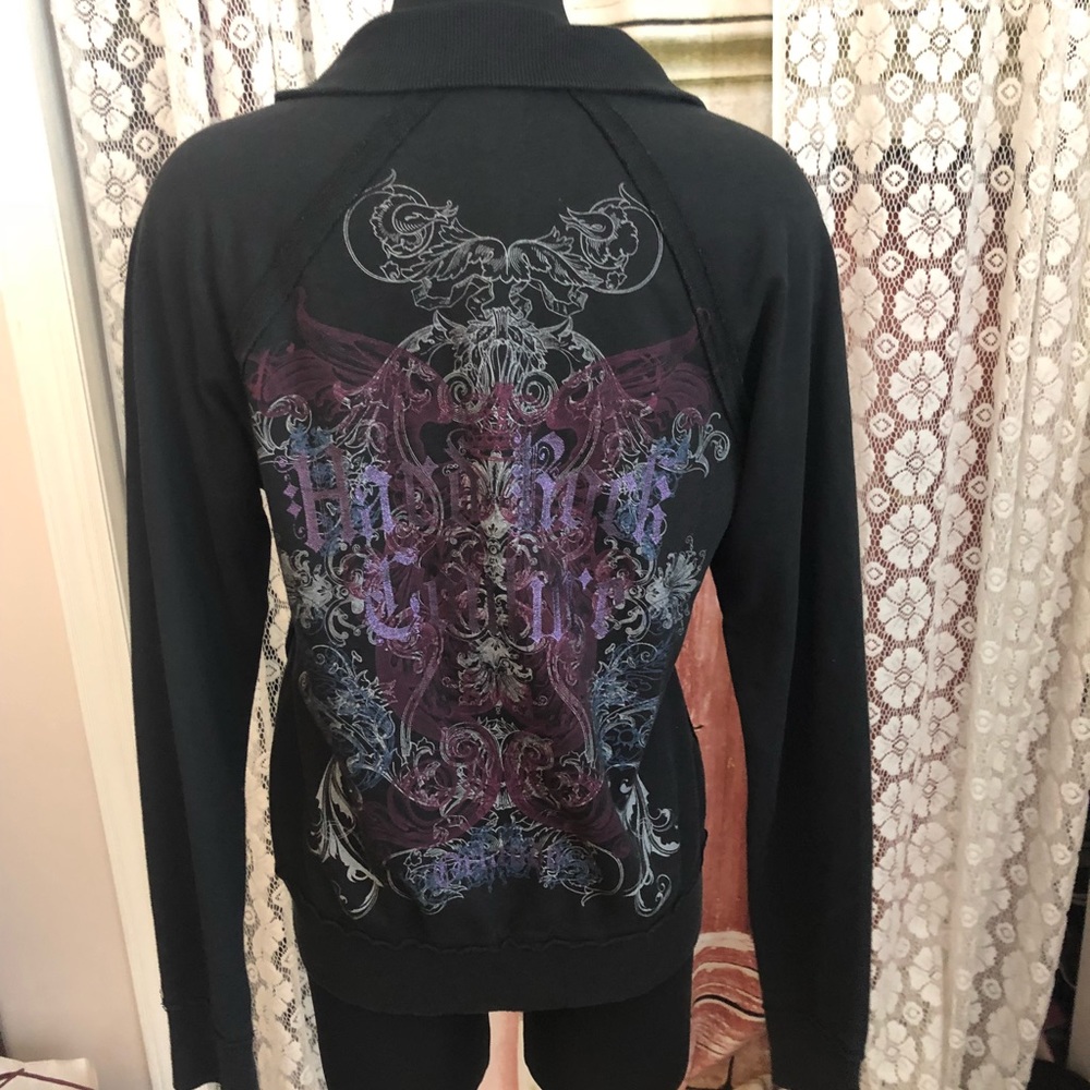 sweatshirt